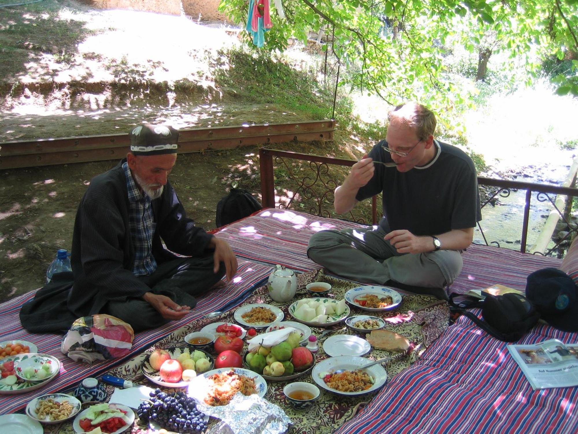 Hayat Guesthouse Nuratau Mountain Yukary-Ukhum 外观 照片
