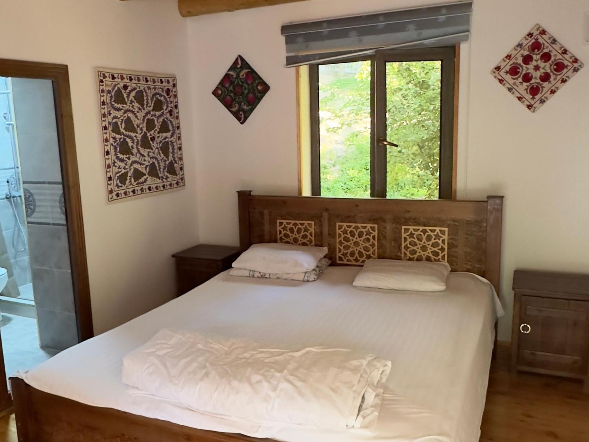 Hayat Guesthouse Nuratau Mountain Yukary-Ukhum 外观 照片