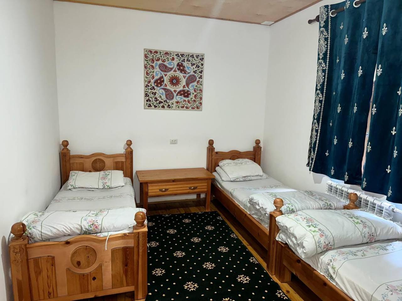 Hayat Guesthouse Nuratau Mountain Yukary-Ukhum 外观 照片