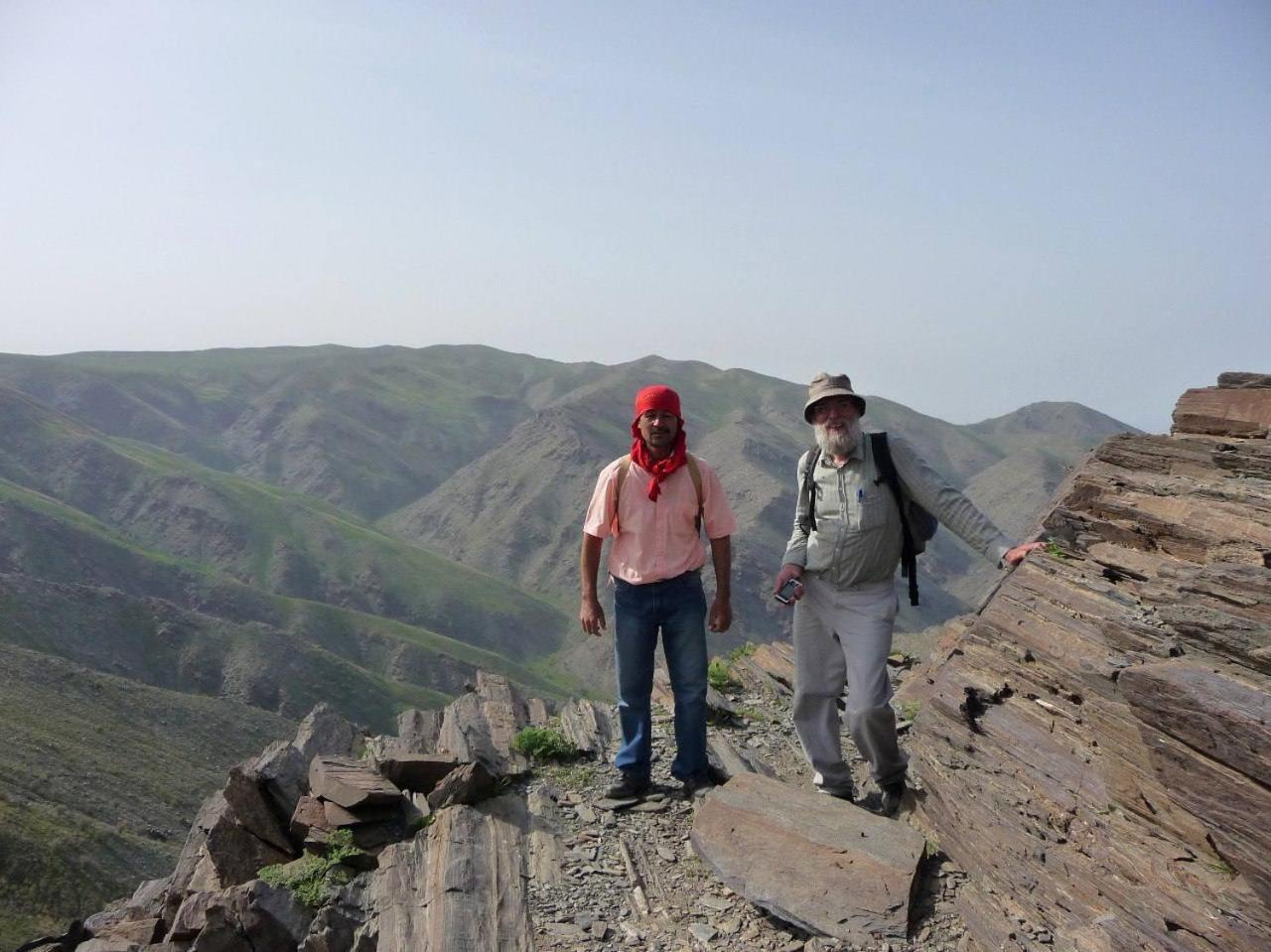 Hayat Guesthouse Nuratau Mountain Yukary-Ukhum 外观 照片