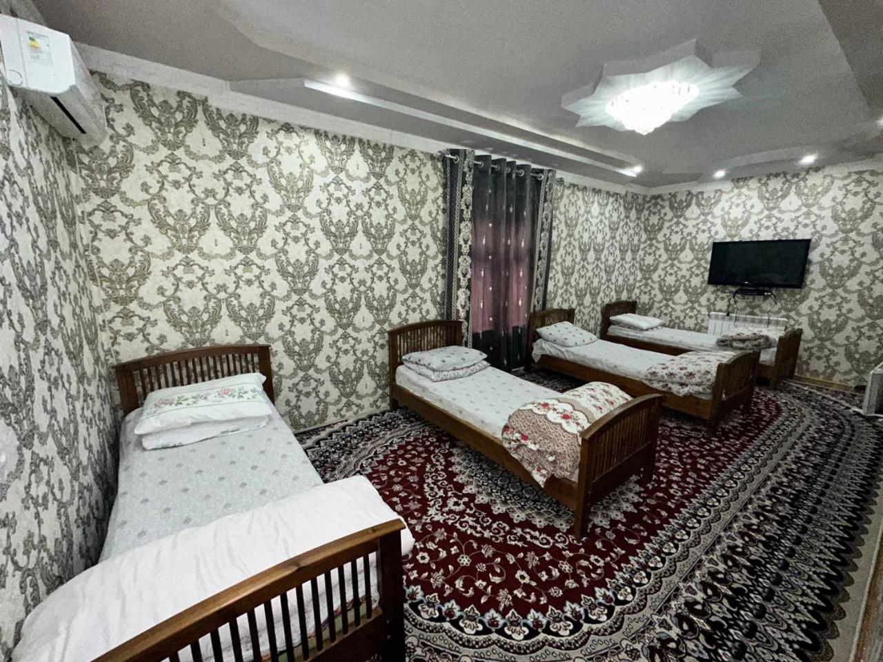 Hayat Guesthouse Nuratau Mountain Yukary-Ukhum 外观 照片
