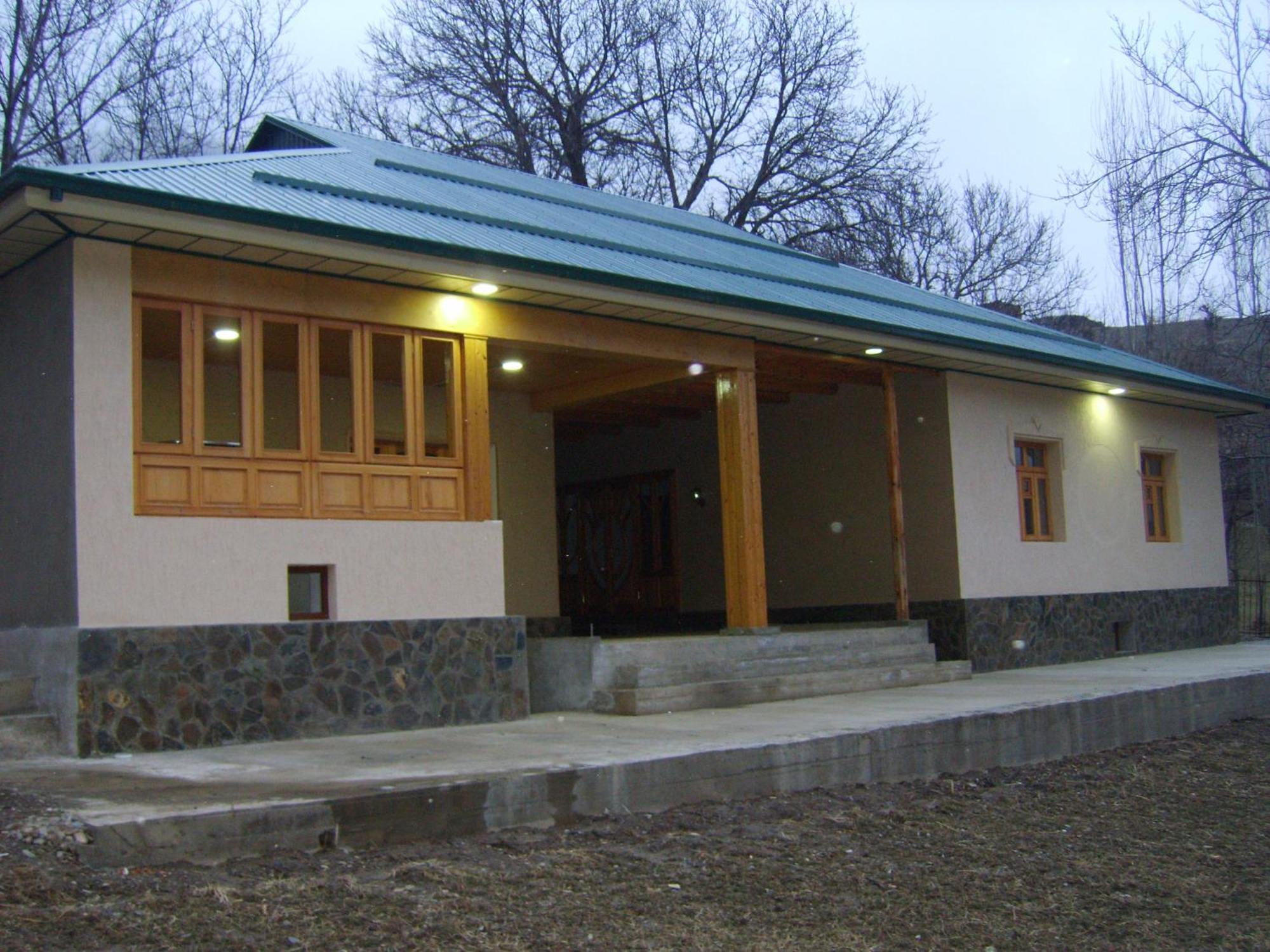 Hayat Guesthouse Nuratau Mountain Yukary-Ukhum 外观 照片