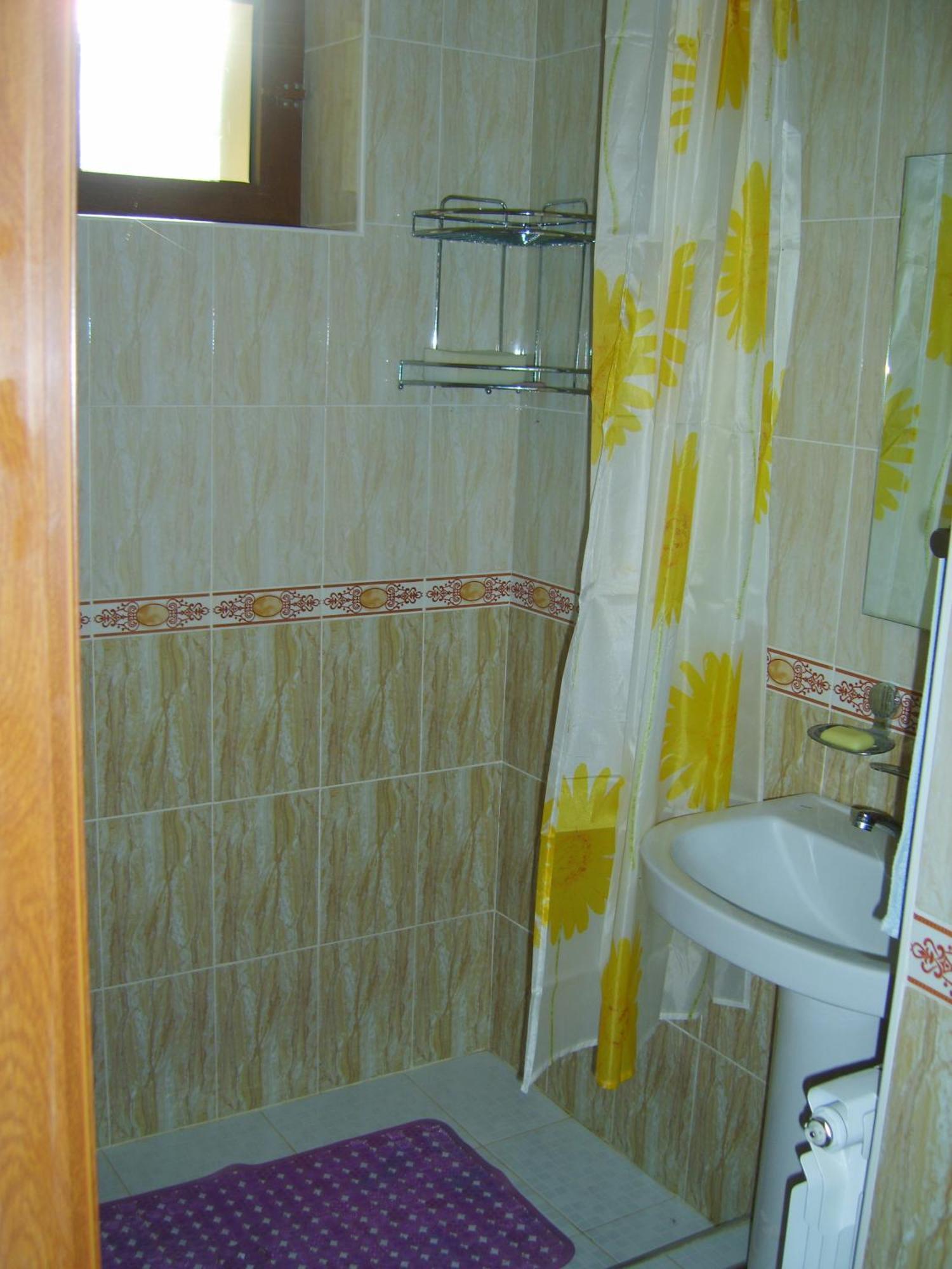 Hayat Guesthouse Nuratau Mountain Yukary-Ukhum 外观 照片